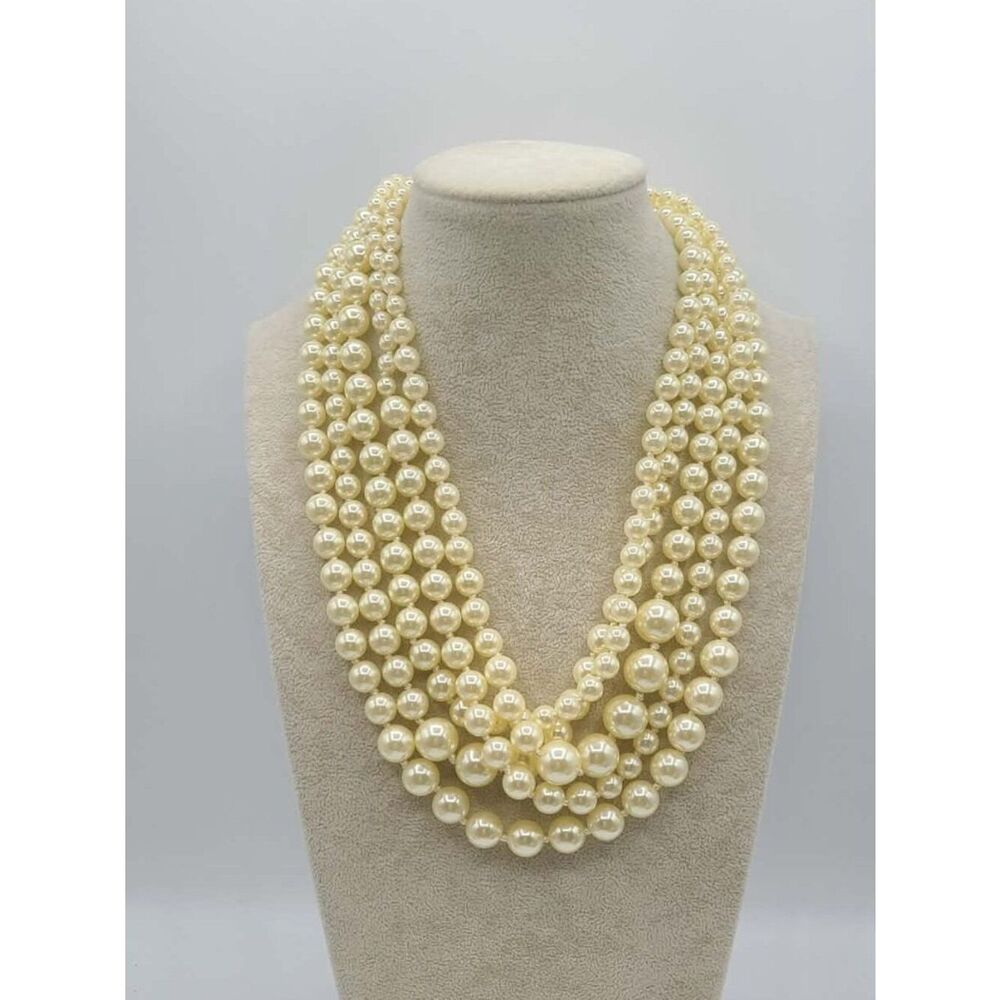 Stunning!  J Crew 5 Strand Faux Pearl Necklace - Picture 7 of 9